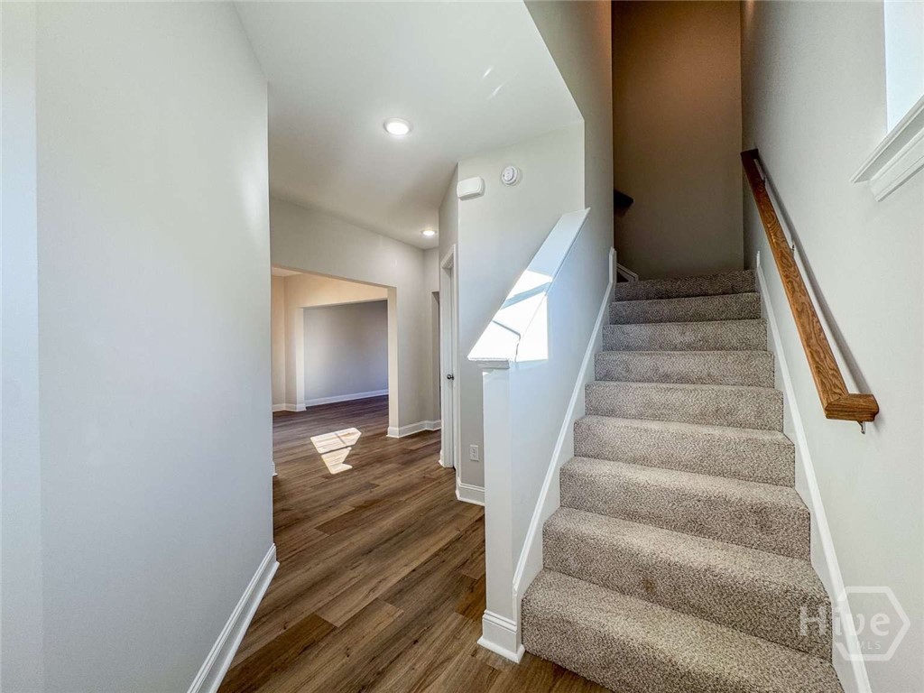 178 Hamilton Drive Property Photo 15