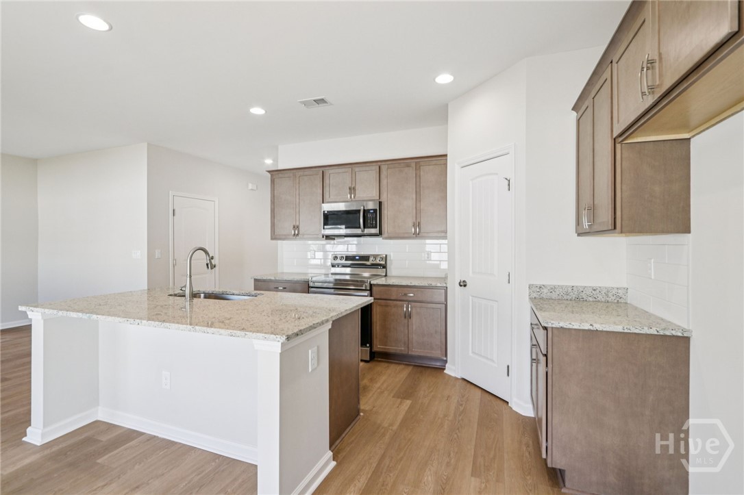 146 Orkney Road Property Photo 7