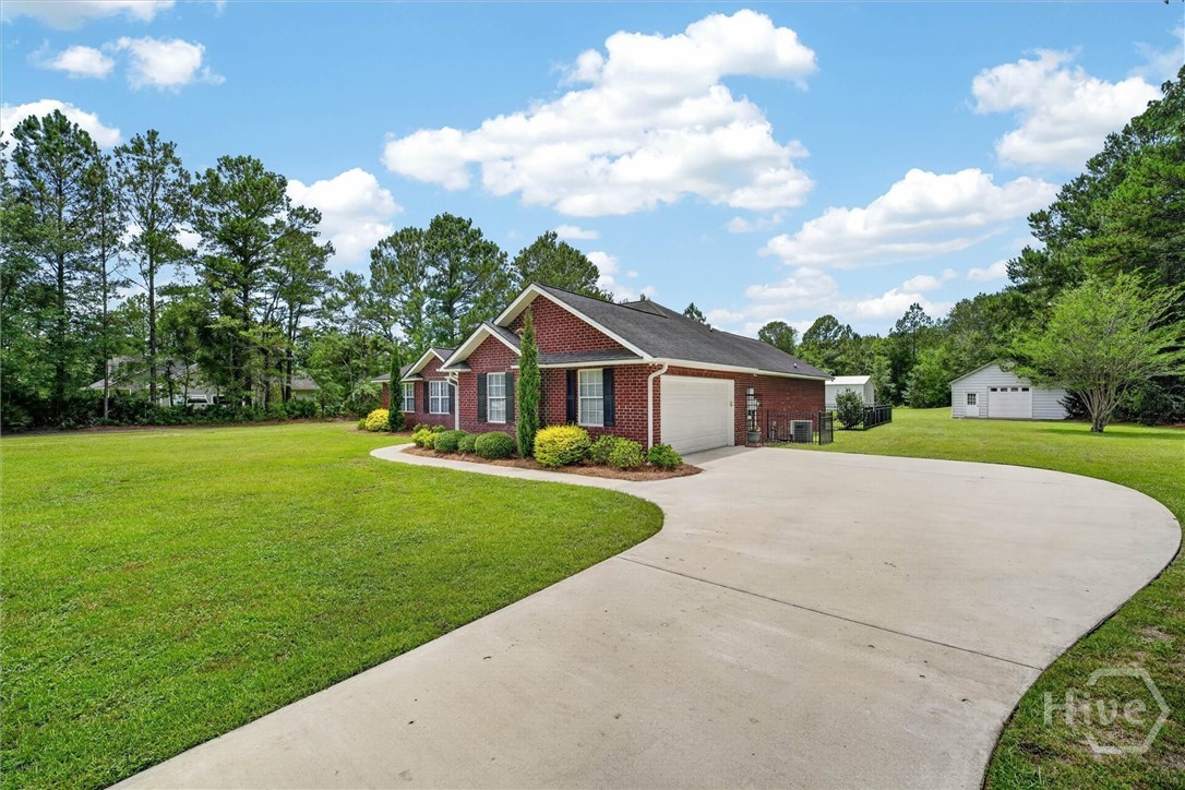 176 Cathy Lane Property Photo 5