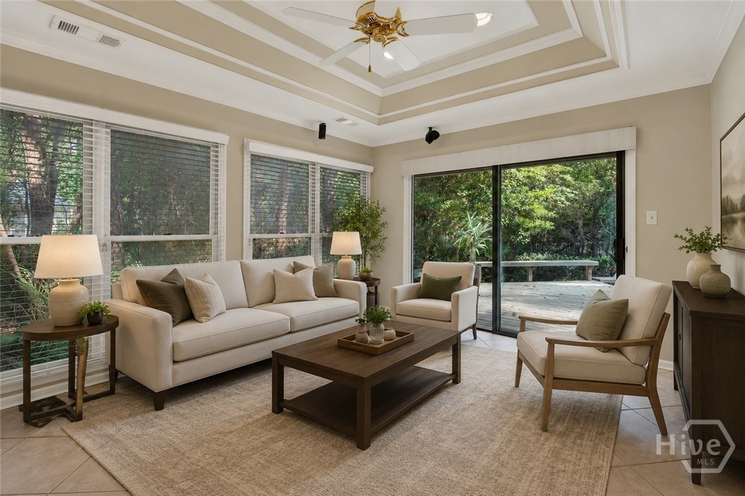 7 Planters Lane Property Photo 6
