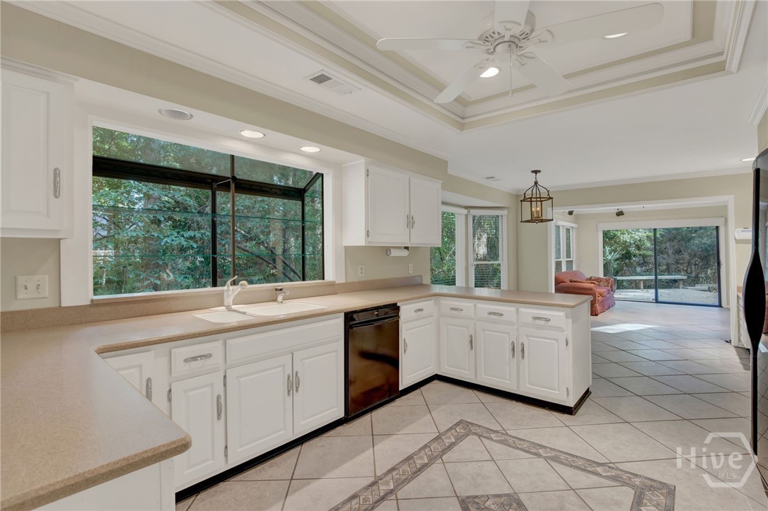7 Planters Lane Property Photo 15