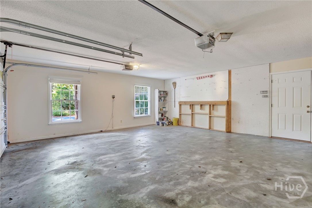 7 Planters Lane Property Photo 35