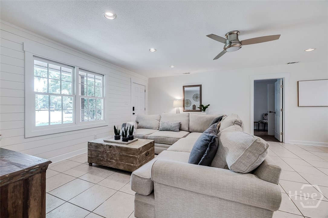 32 Brookview Drive Property Photo 13