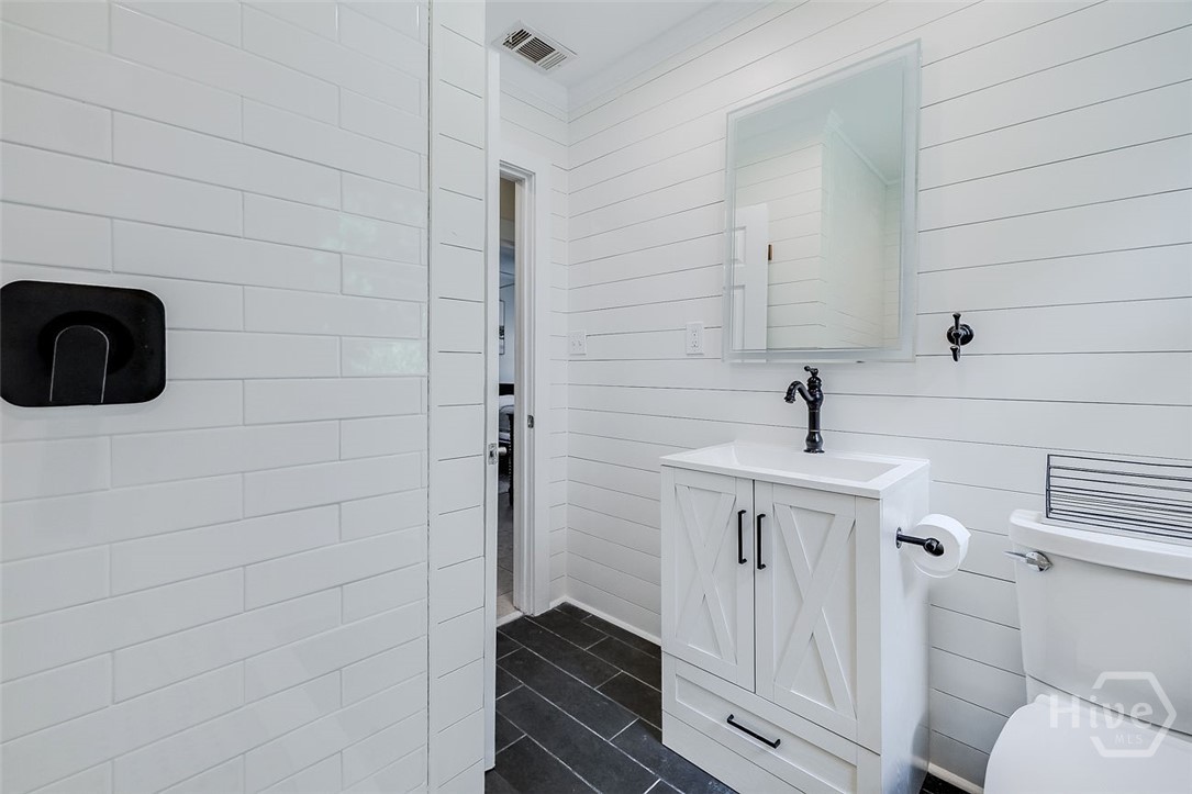 32 Brookview Drive Property Photo 35