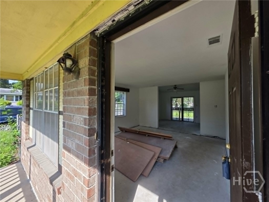 4407 Liberty Parkway Property Photo 3