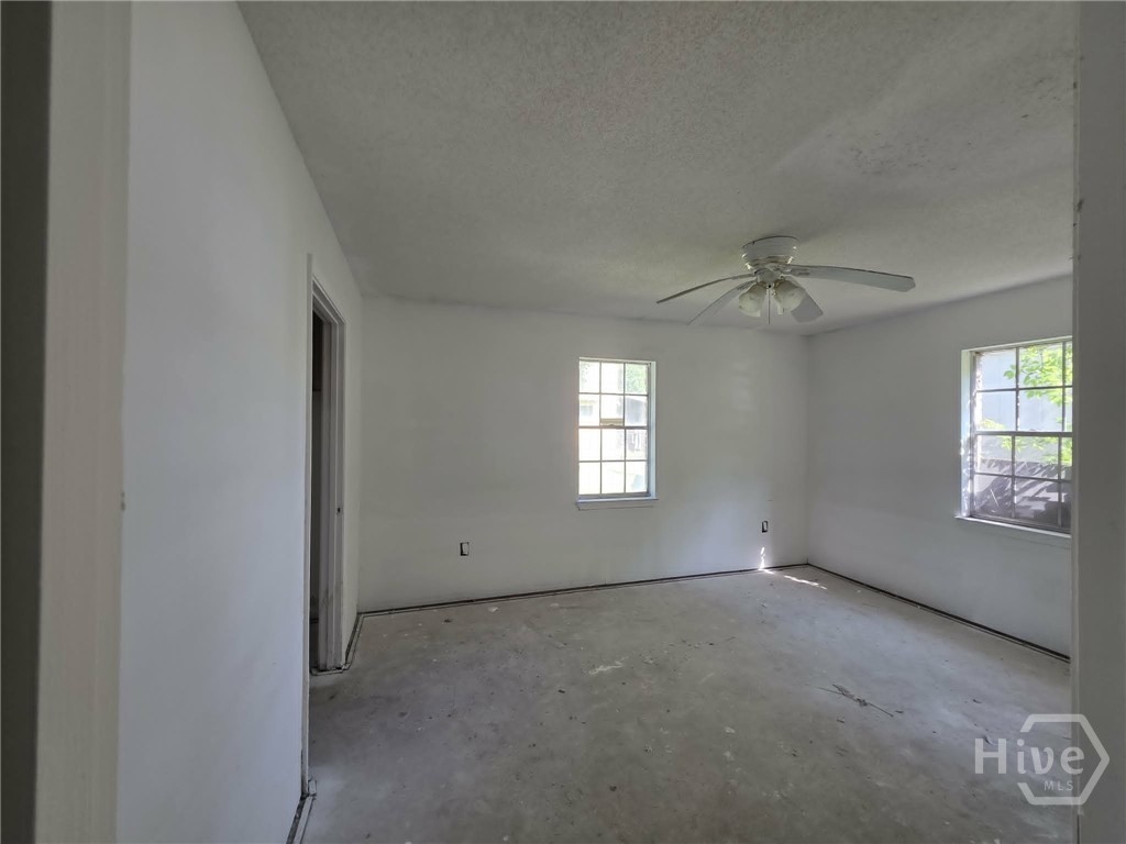 4407 Liberty Parkway Property Photo 16