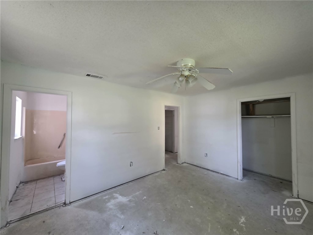4407 Liberty Parkway Property Photo 17
