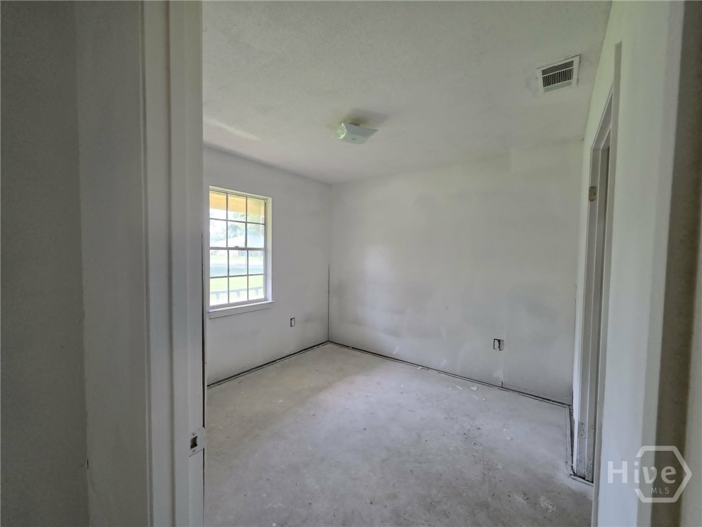 4407 Liberty Parkway Property Photo 18