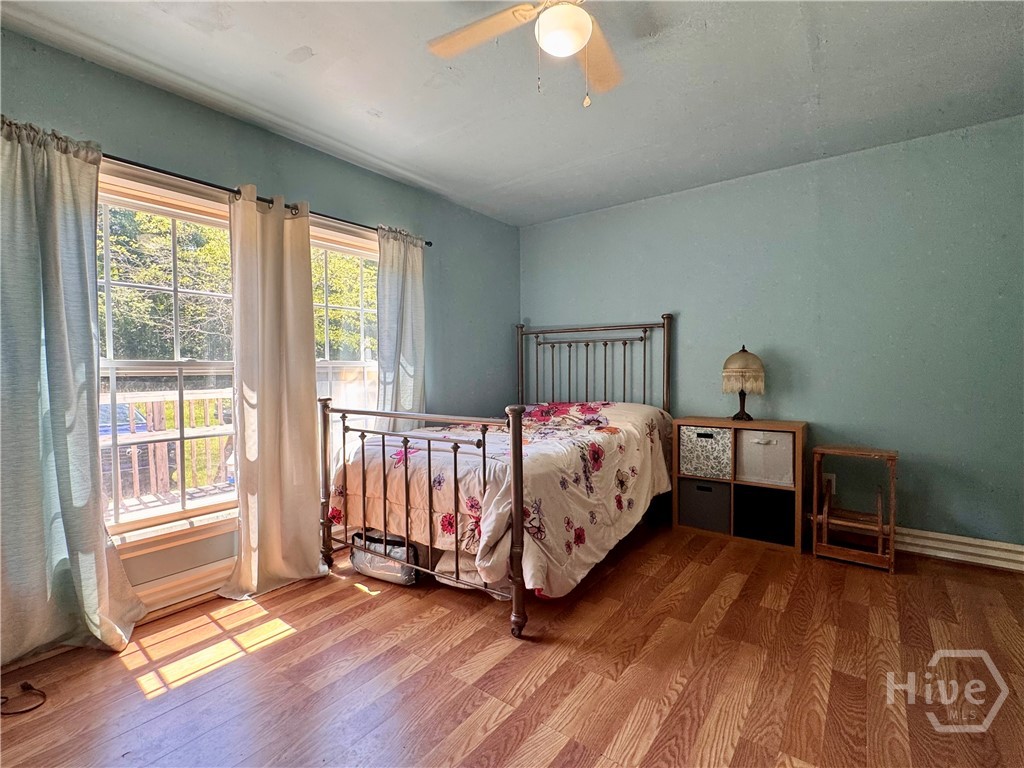 668 Henderson Road Property Photo 14