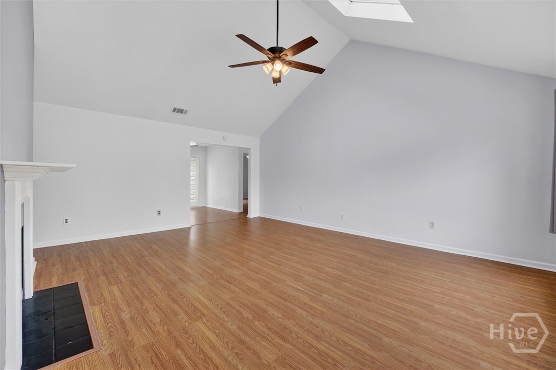35 Cutler Drive Property Photo 7