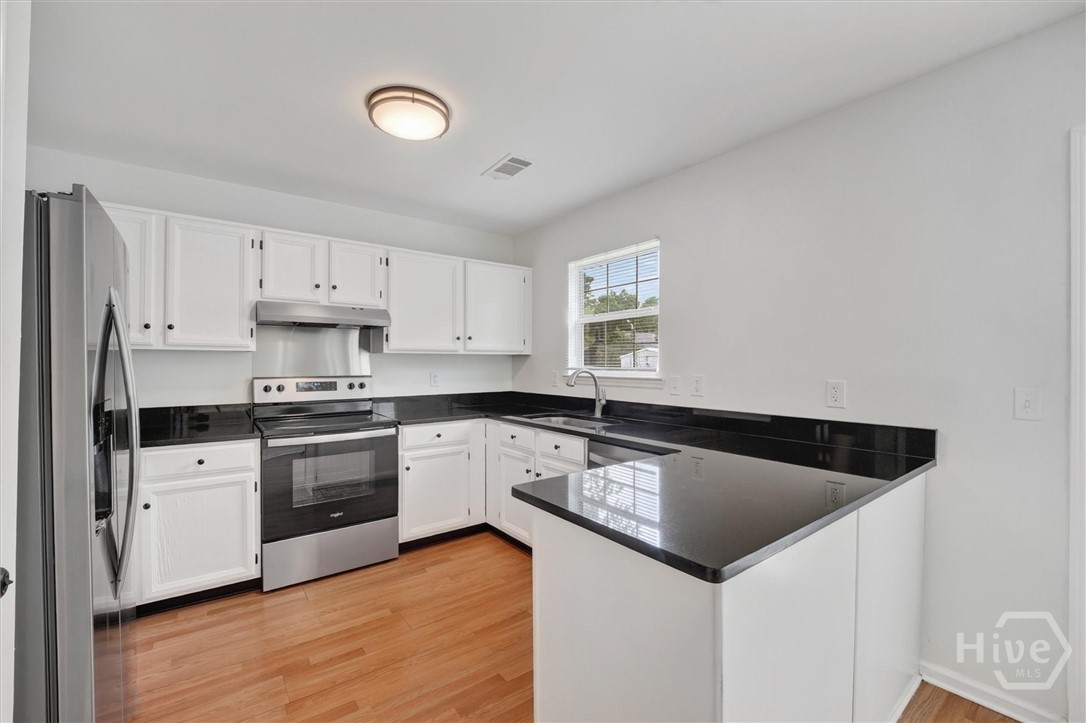 35 Cutler Drive Property Photo 12