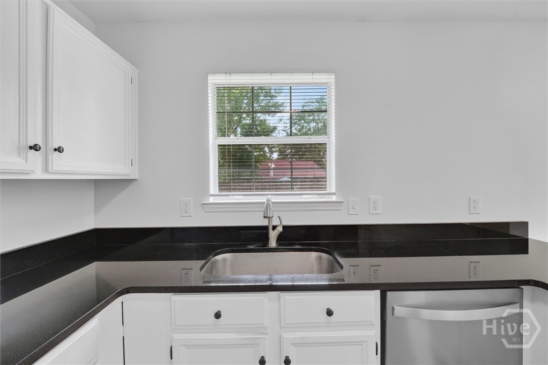 35 Cutler Drive Property Photo 13