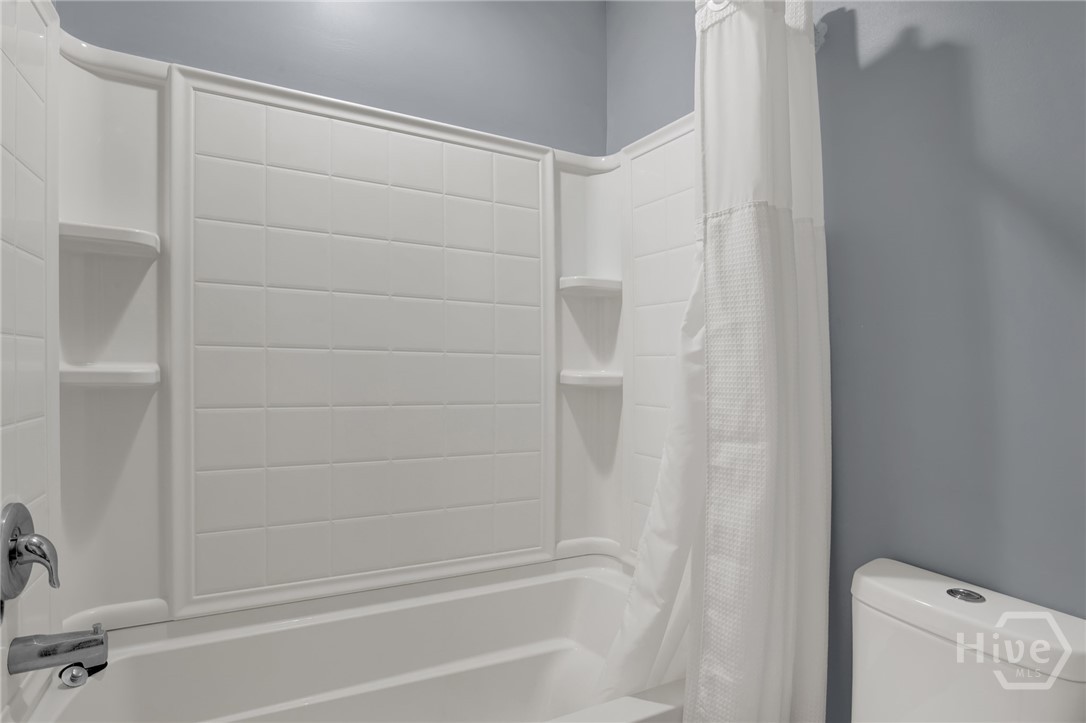 384 Manchester Court Property Photo 27