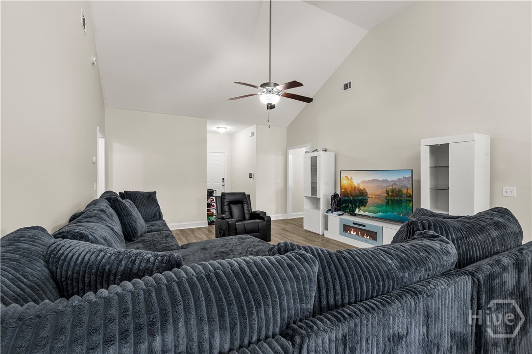 37 Douglas Road Property Photo 16