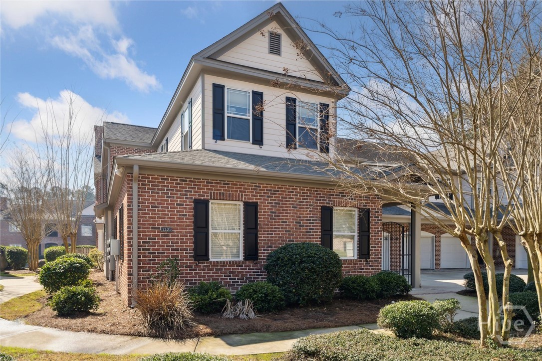 1203 River Oaks Drive Property Photo 1