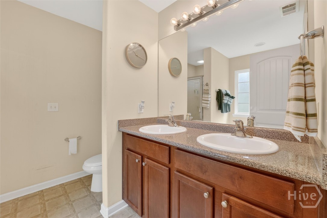120 Fontenot Drive Property Photo 9