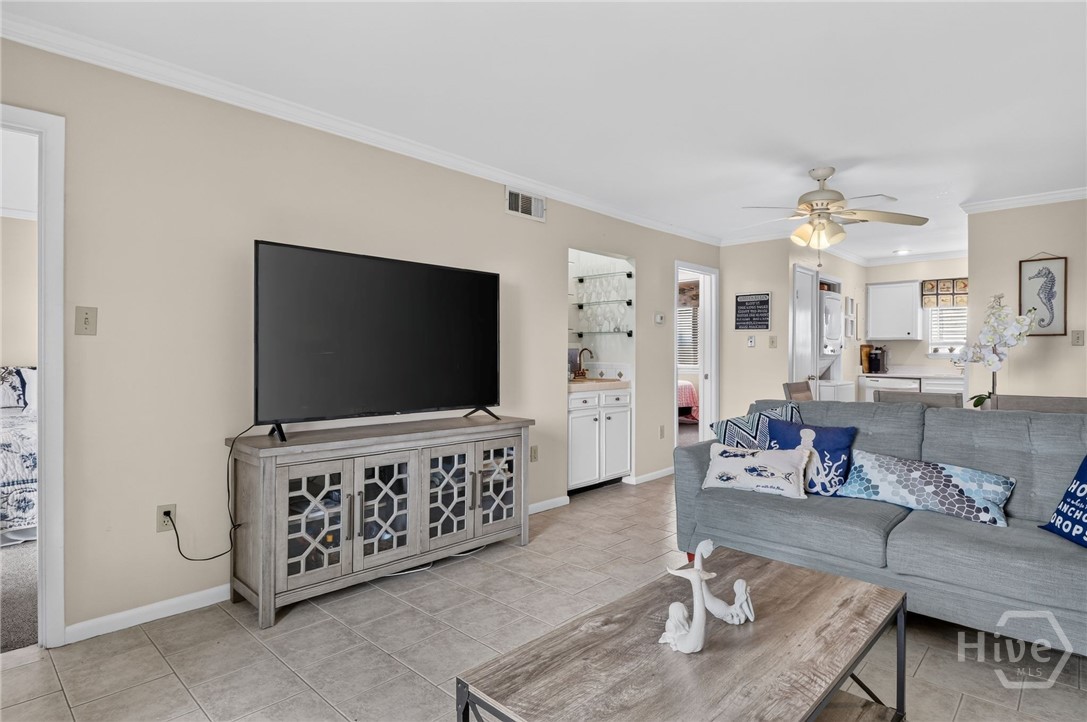 85 Van Horne Street 12b Property Photo 6