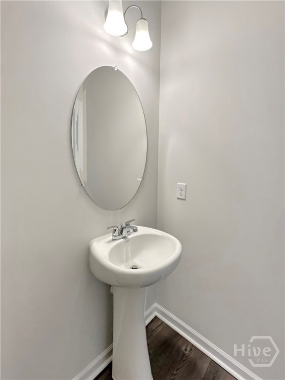 156 Quail Run Way Se Property Photo 3