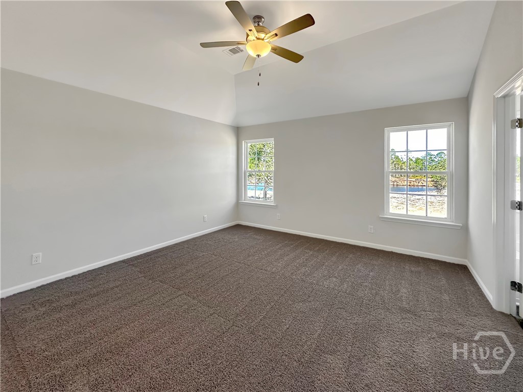 156 Quail Run Way Se Property Photo 8