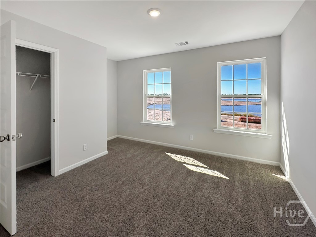 156 Quail Run Way Se Property Photo 13