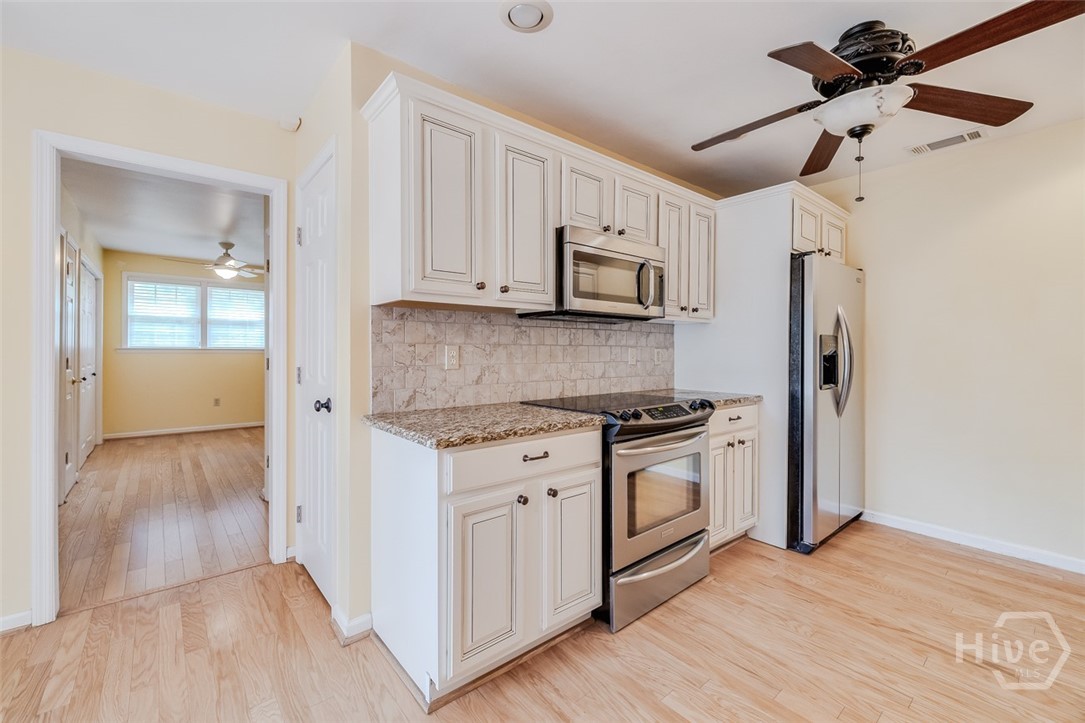 22 River Oaks Road Property Photo 14