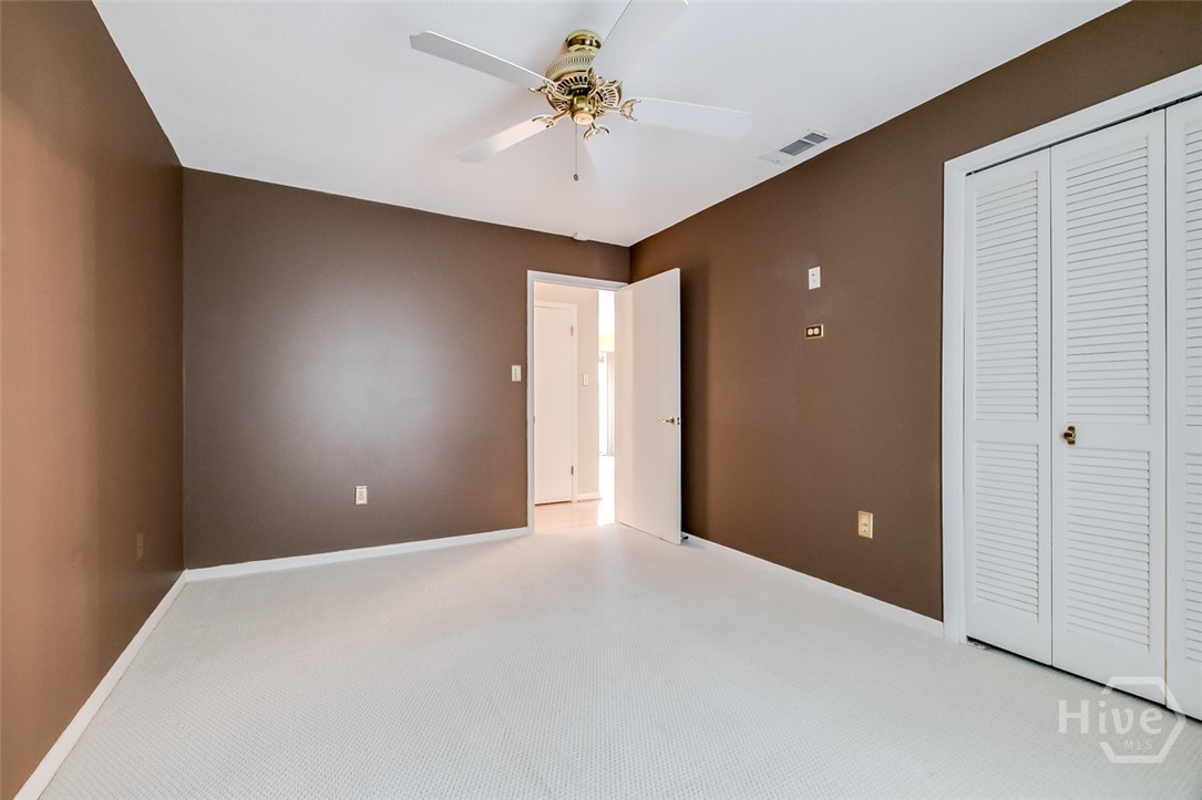 22 River Oaks Road Property Photo 27
