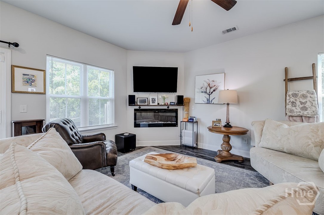 41 Leaf Court Property Photo 7