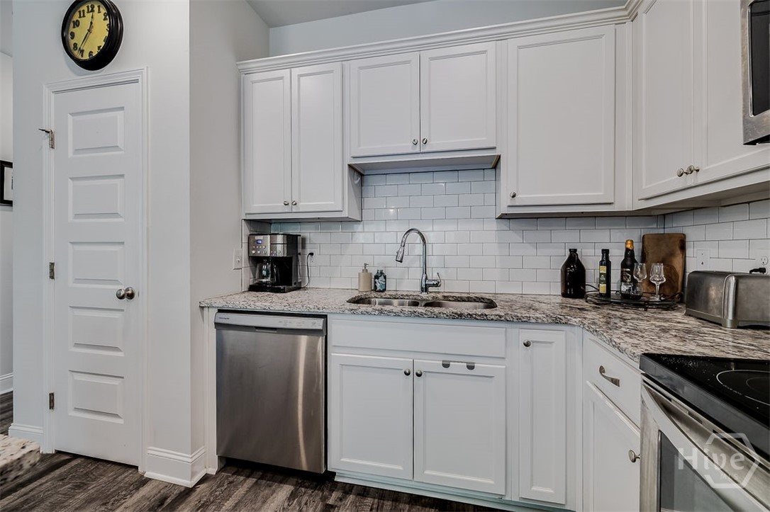 41 Leaf Court Property Photo 13