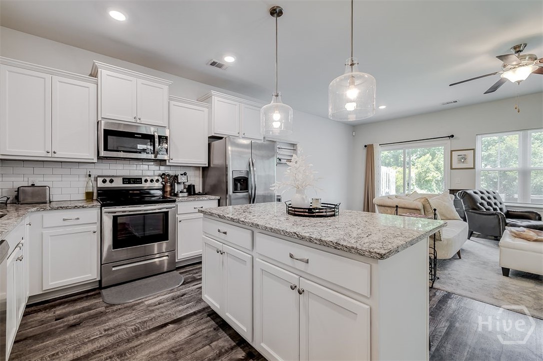 41 Leaf Court Property Photo 15