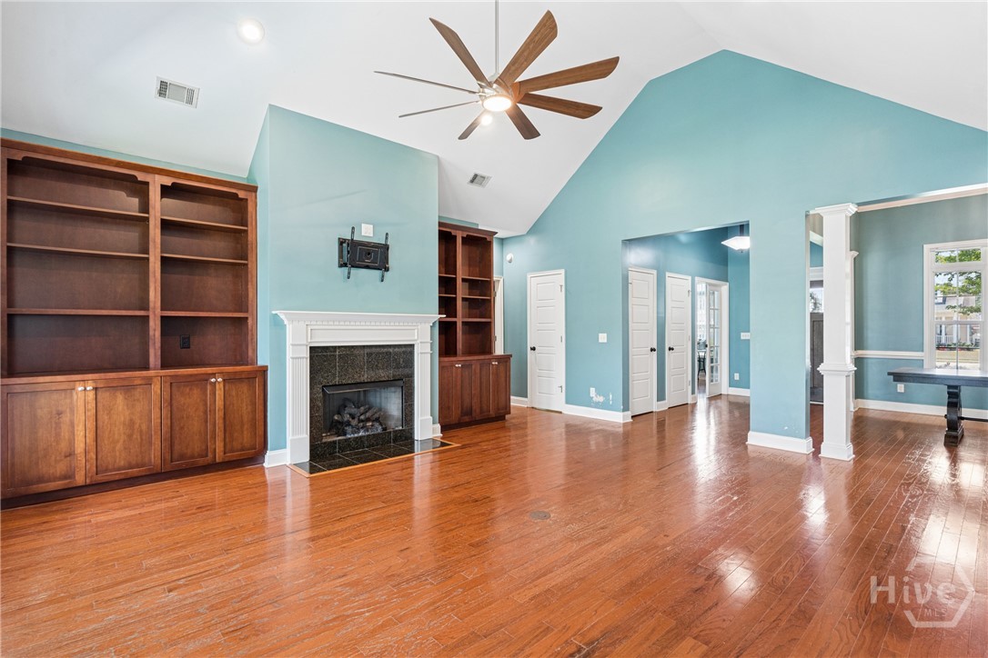 102 Del Mar Court Property Photo 10