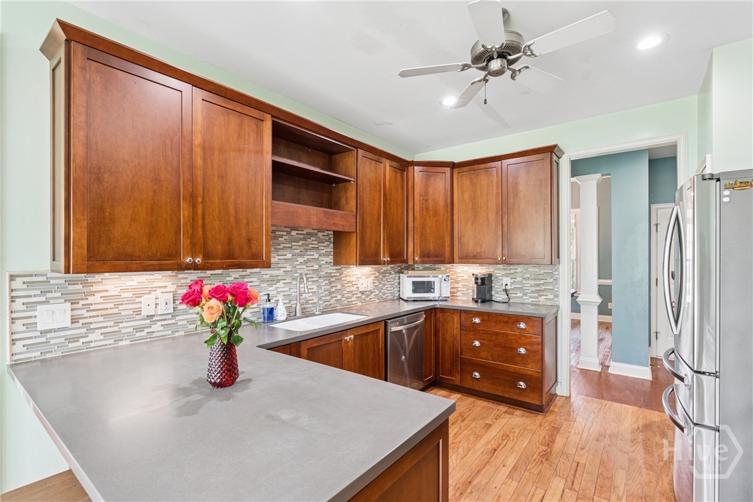102 Del Mar Court Property Photo 14