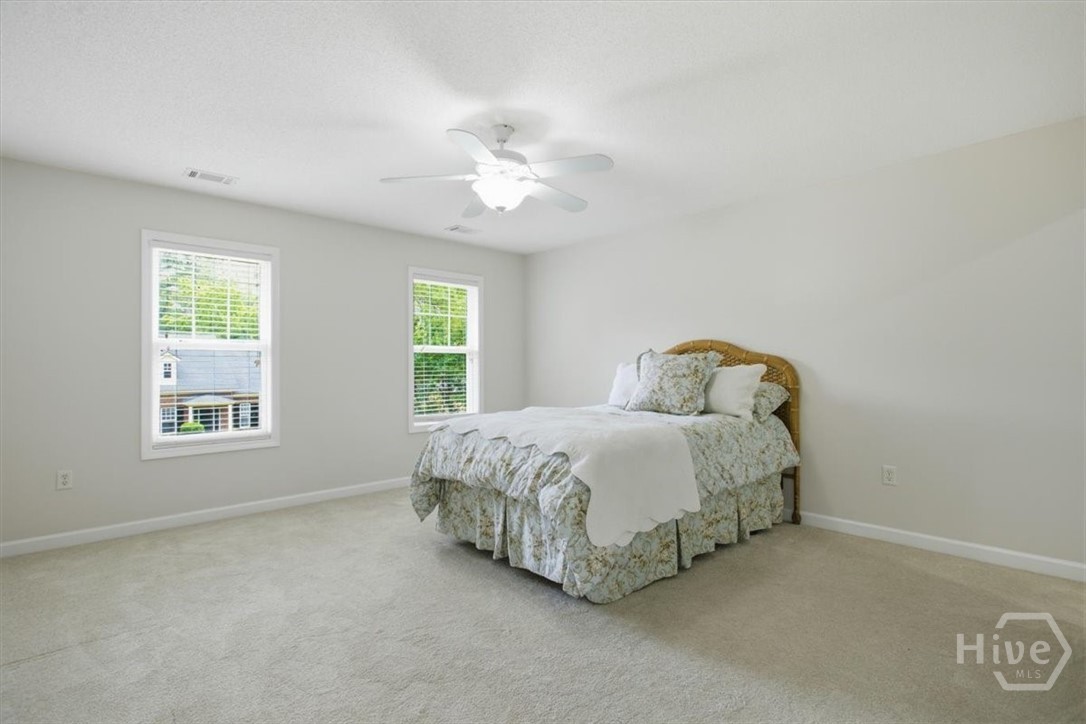 6 Roundtree Circle Property Photo 18