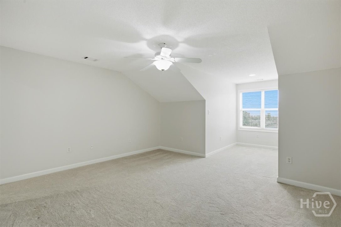 6 Roundtree Circle Property Photo 22