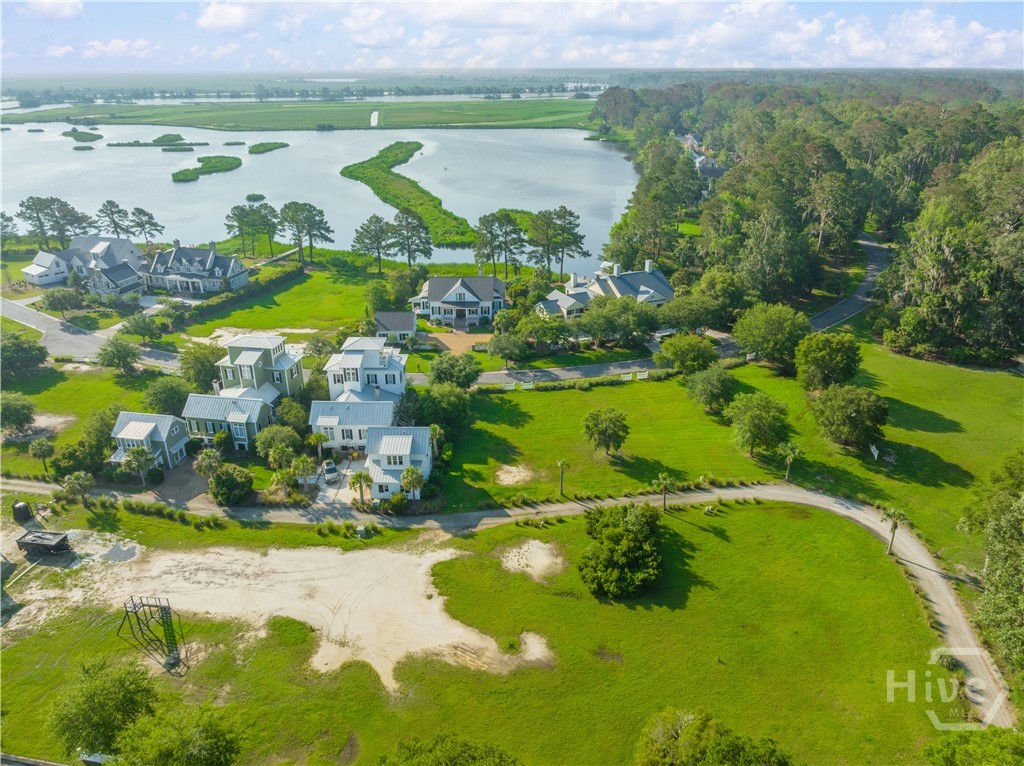 69 Captains Walk Property Photo 4