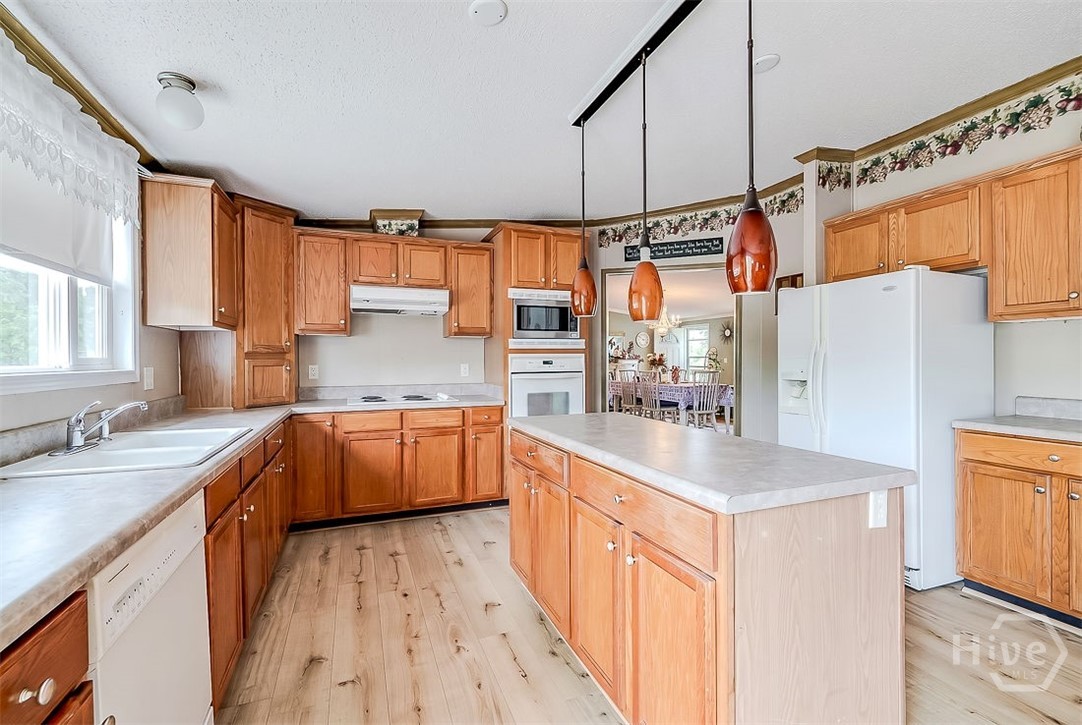 3104 Courthouse Road Property Photo 14