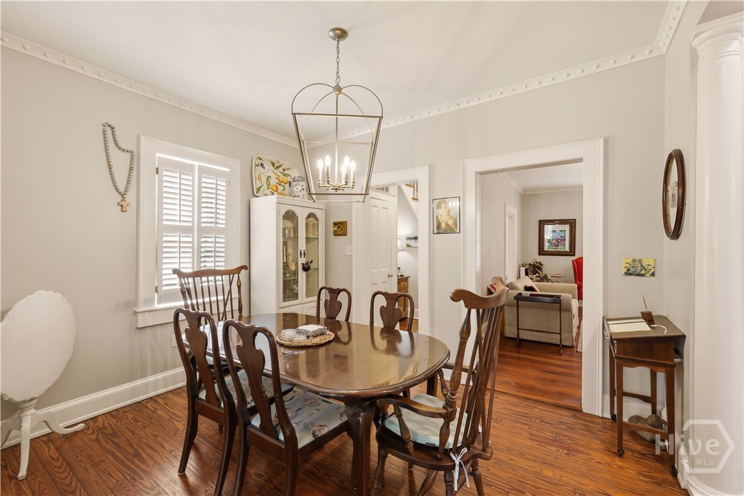111 E Broad Street Property Photo 14