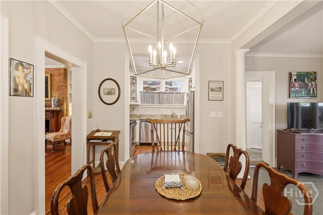 111 E Broad Street Property Photo 18