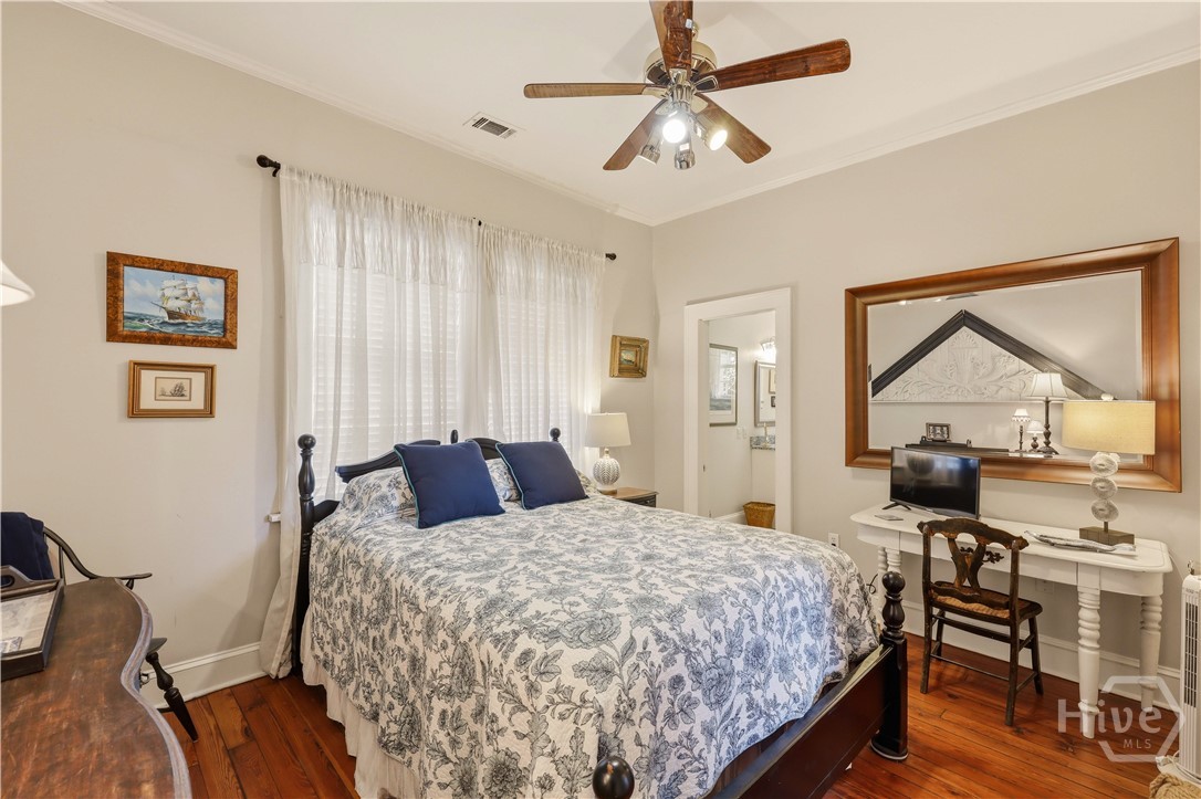 111 E Broad Street Property Photo 44