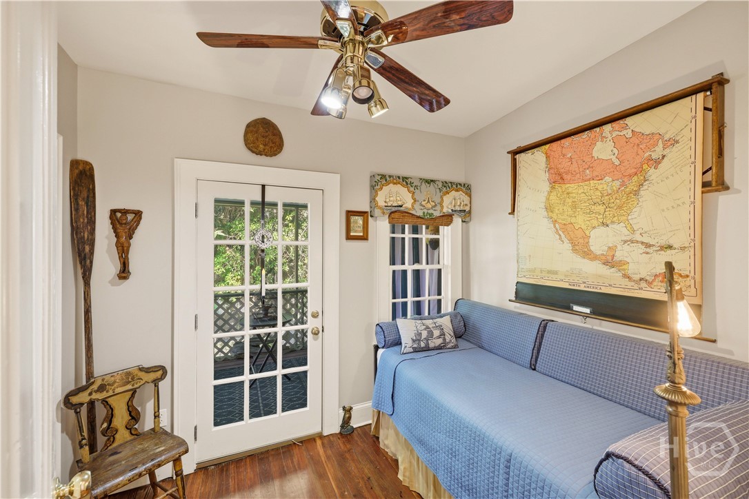 111 E Broad Street Property Photo 54