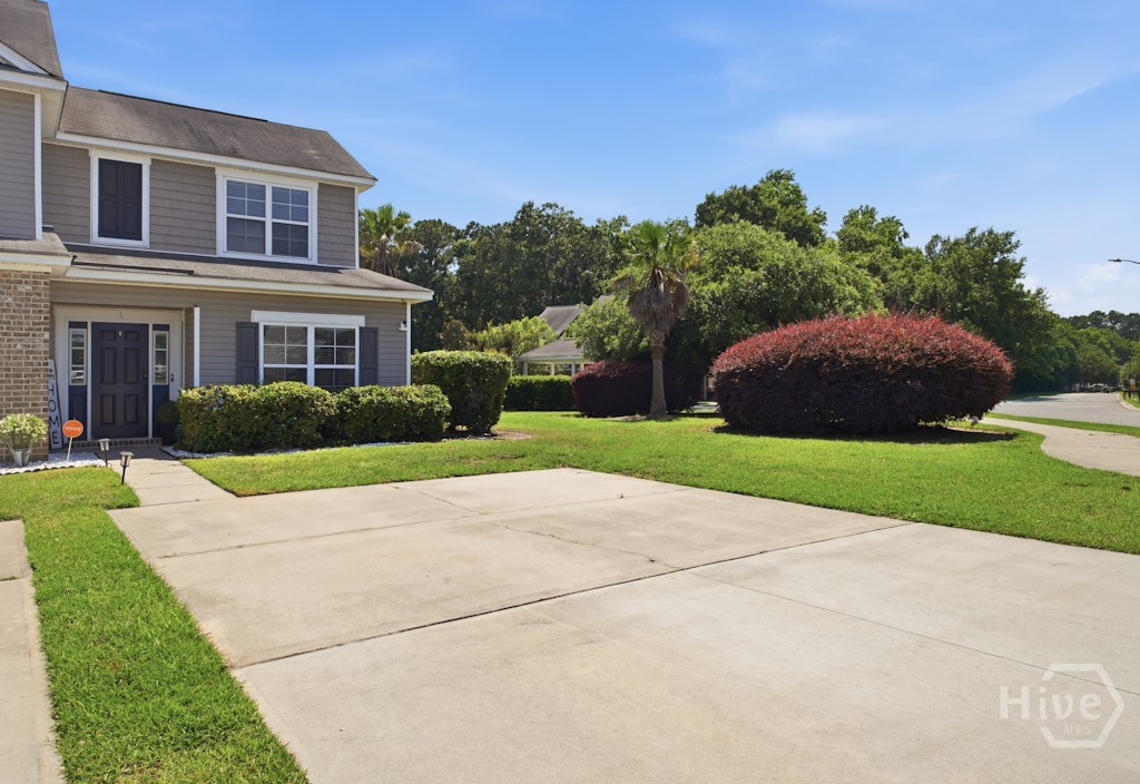 1 Red Robin Court Property Photo 2