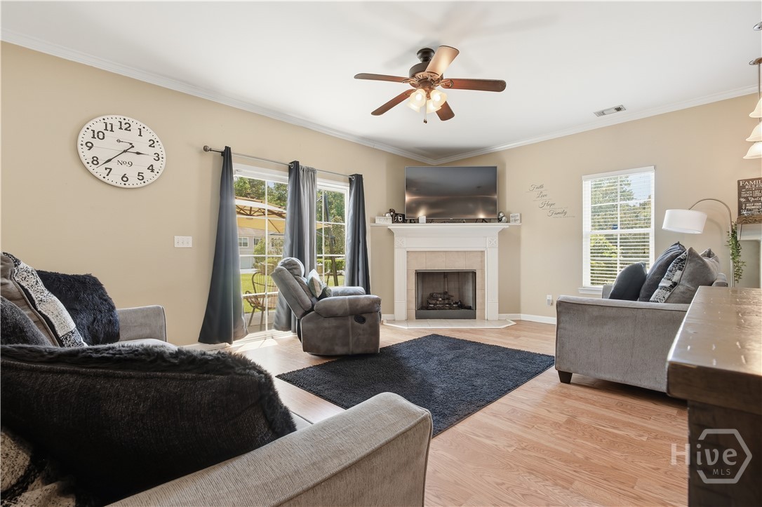 1 Red Robin Court Property Photo 5