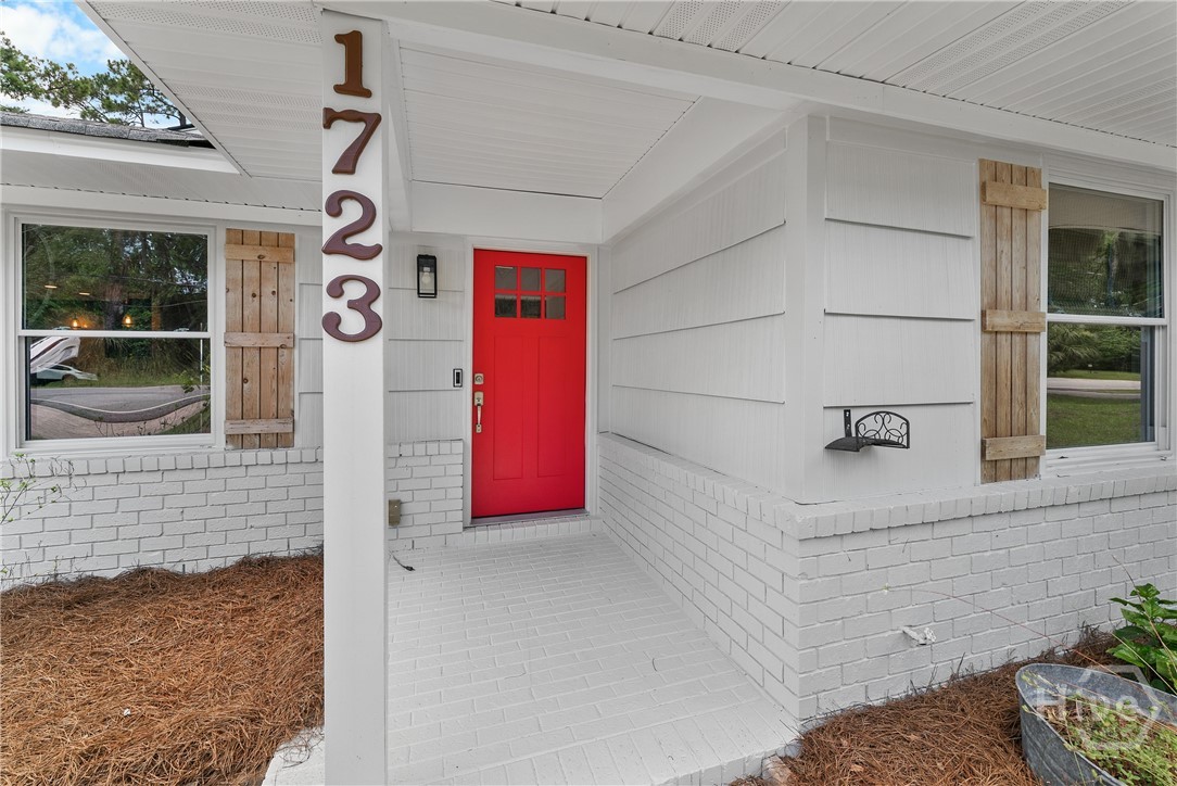 1723 Walthour Road Property Photo 5