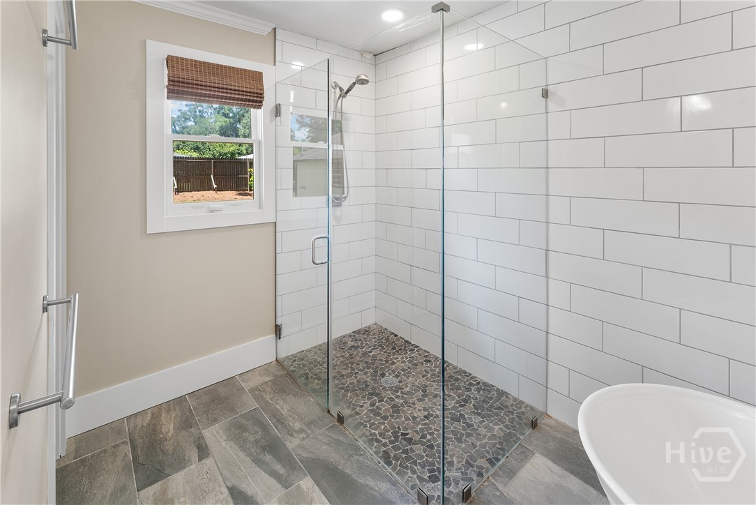 1723 Walthour Road Property Photo 23