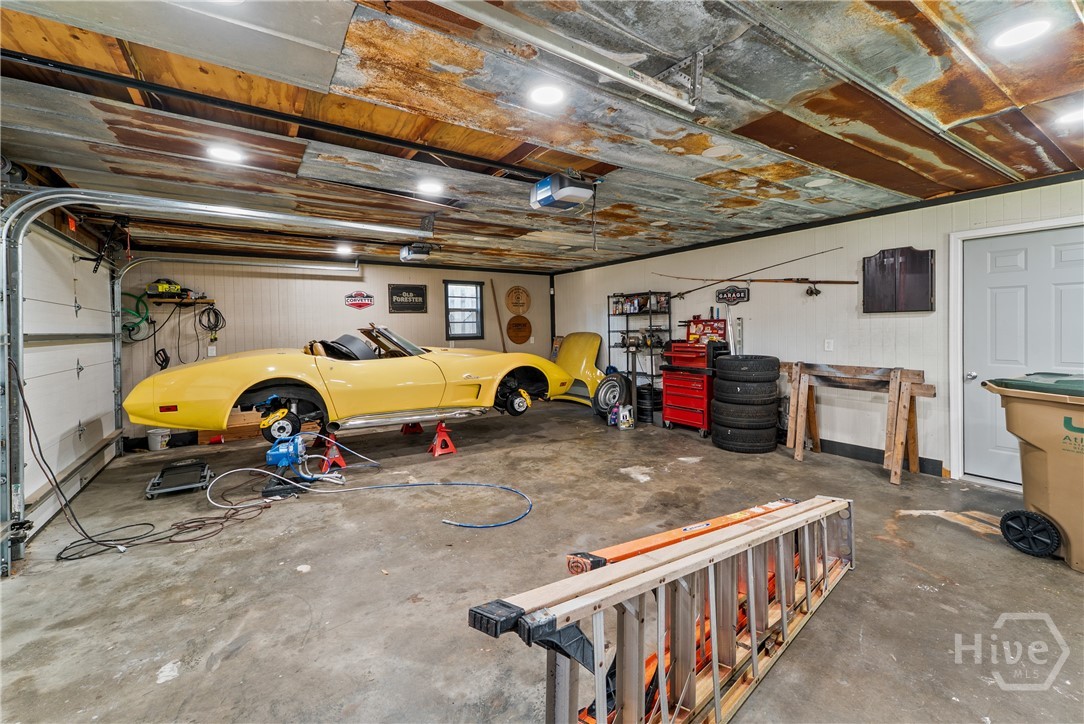 1723 Walthour Road Property Photo 41