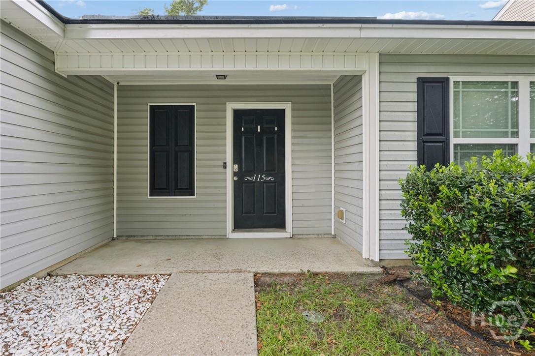 115 Fox Glen Court Property Photo 2