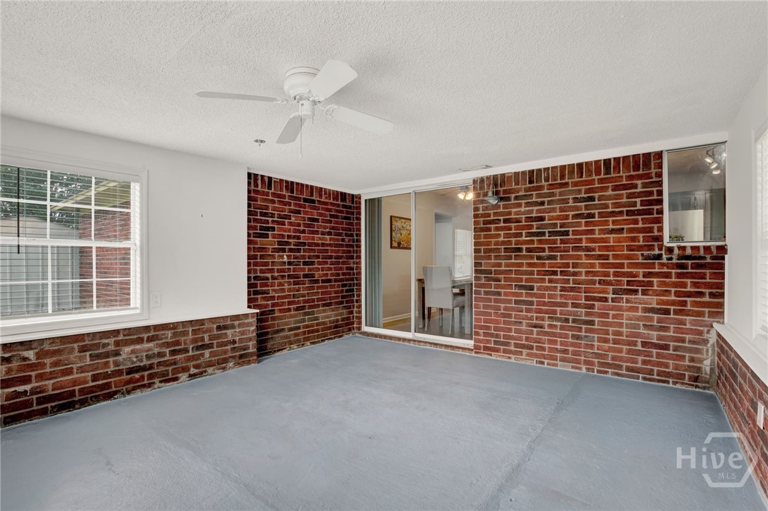 41 Whippoorwill Lane E Property Photo 20