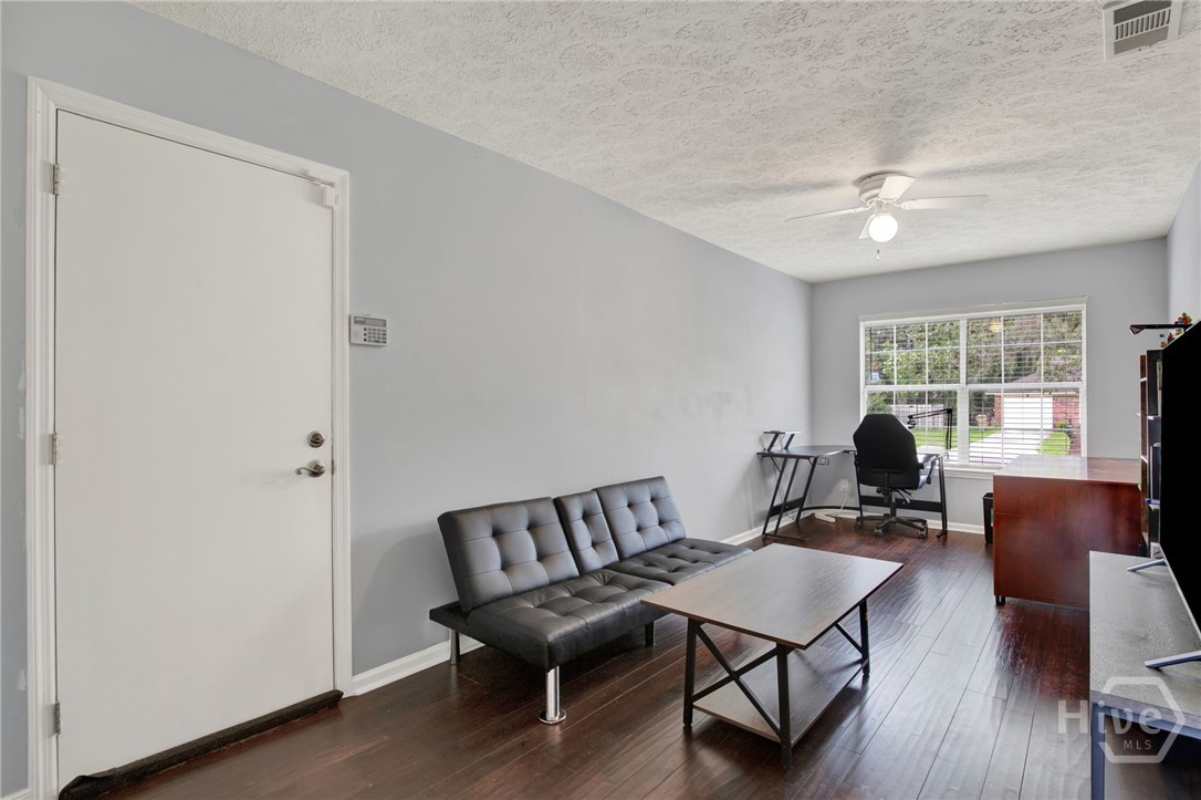 41 Whippoorwill Lane E Property Photo 21