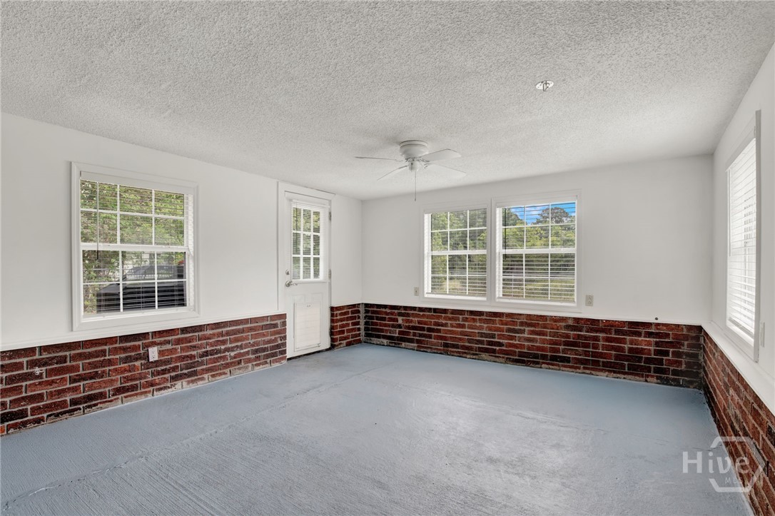 41 Whippoorwill Lane E Property Photo 35