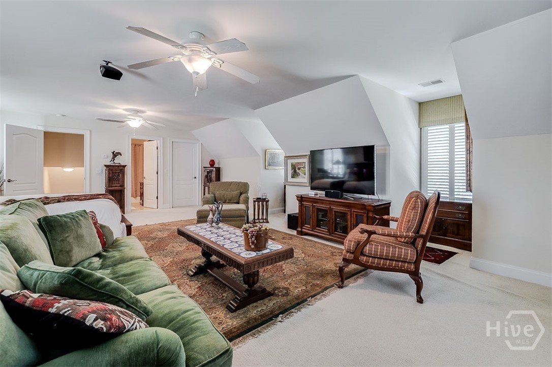 4 Jersey Loop Property Photo 30