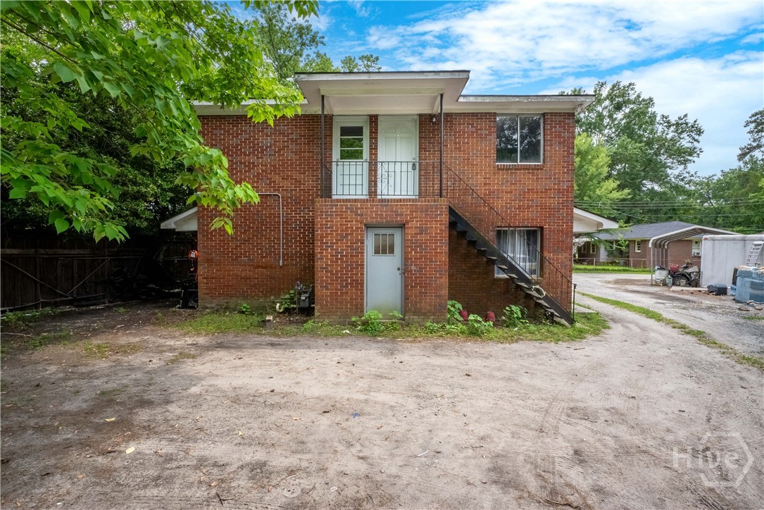 6 Ronnie Avenue Property Photo 2